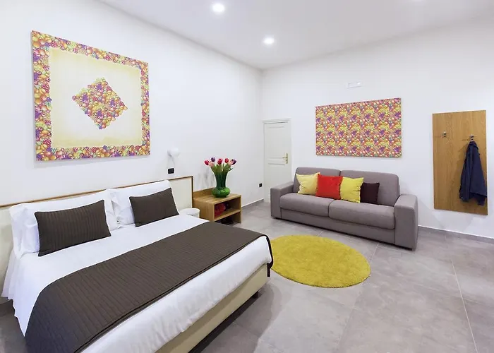 לינה וארוחת בוקר Napolart