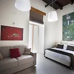 Napolart Bed & Breakfast
