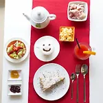 Bed & Breakfast Napolart 4*